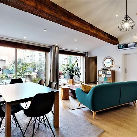 Orpi Chavanne1 Duplex Terrasse Hyper Centre 公寓 *